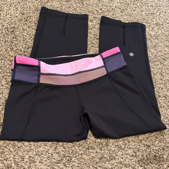 Lululemon size 4 Gather and Crow Crop Yoga Flares - Picture 3 of 8